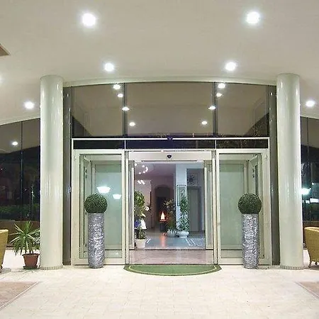 Aragosta 3*