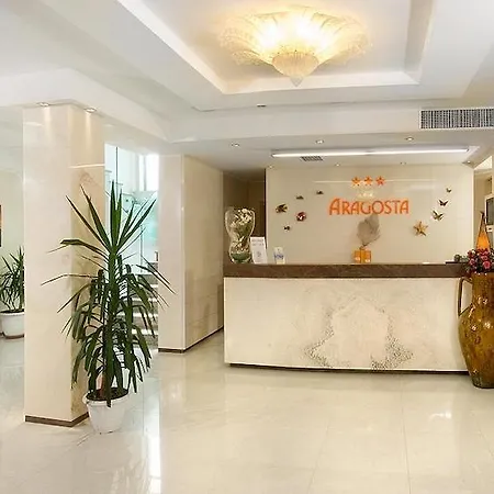 Отель Aragosta 3*